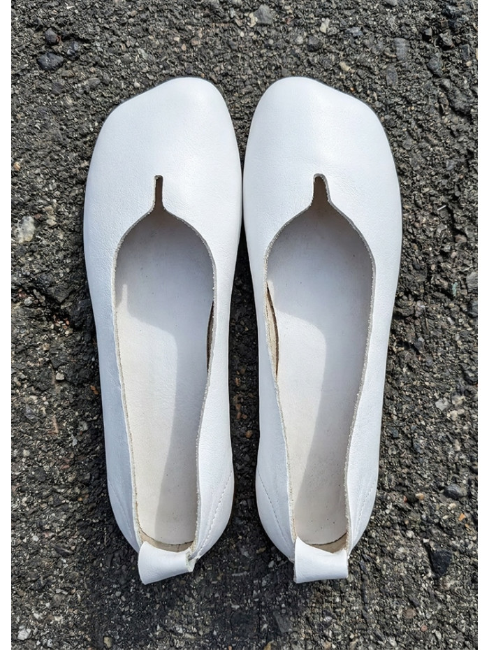 Туфлі балетки білі Barefoot шкіряні 8696-28